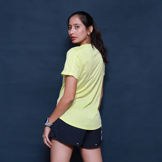 Kaos olahraga running wanita Adidas run it 3