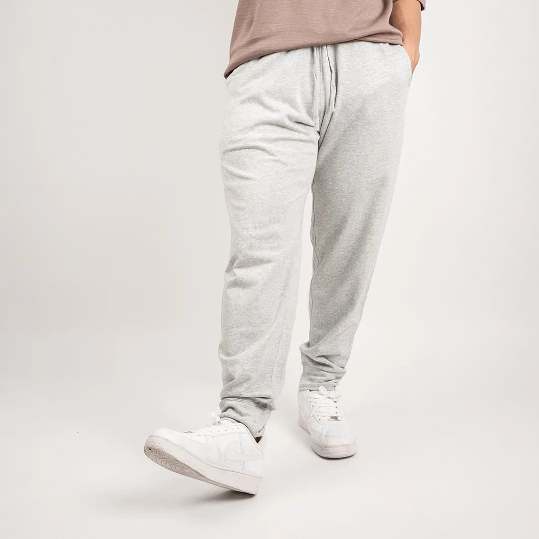 Celana jogger Uniqlo type 2 1