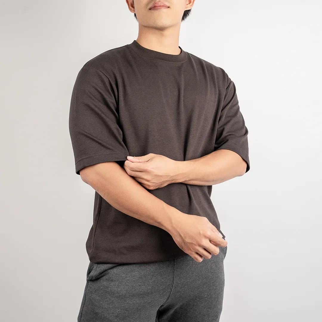 Kaos oversize fit AIRSM Uniqlo 1