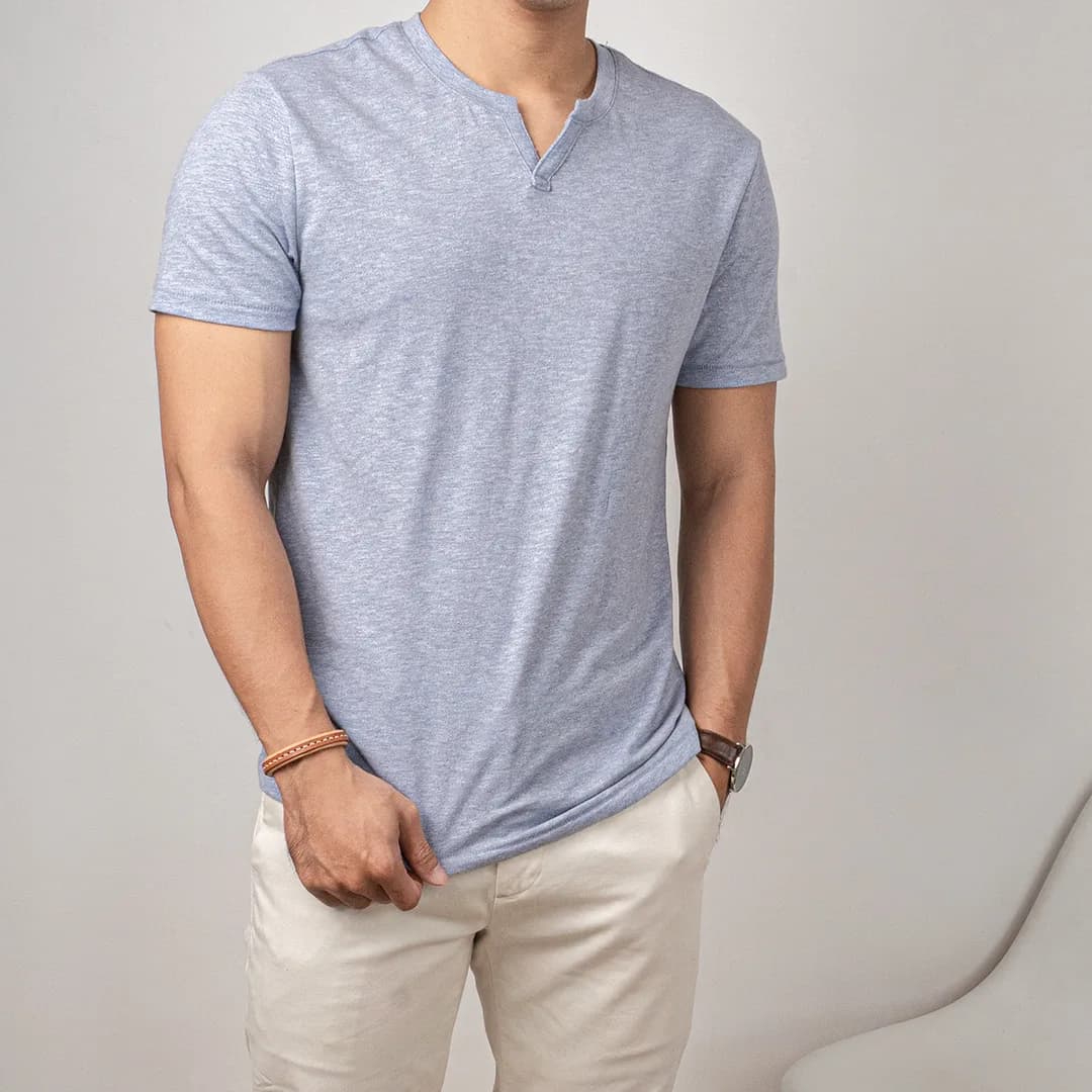 Kaos Banana republic notch neck 1