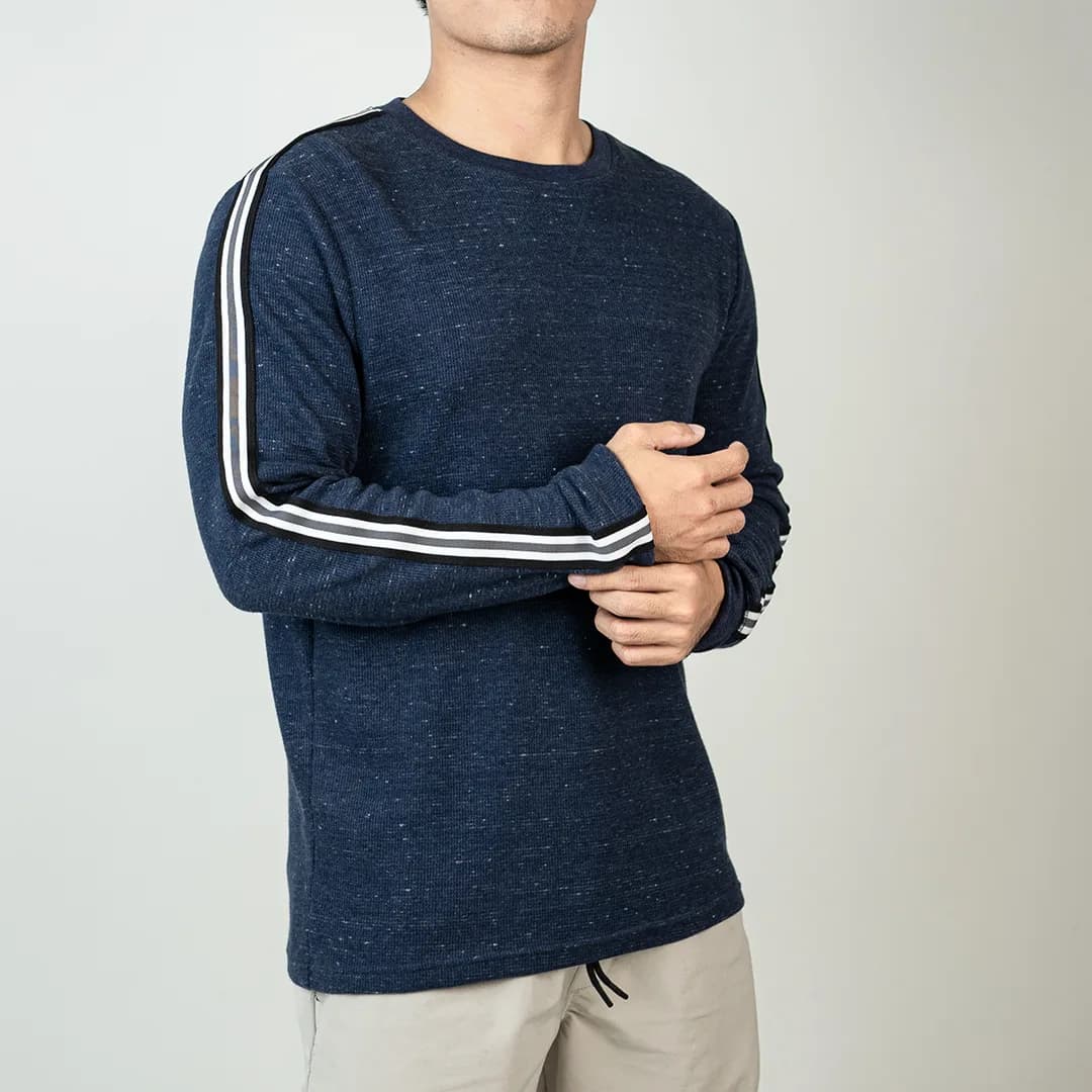 Kaos olahraga lengan panjang Aeropostale side strips
