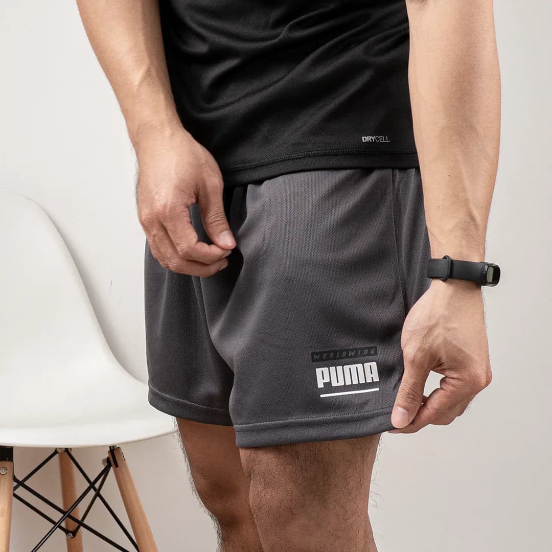 Celana pendek olahraga Puma WW 3