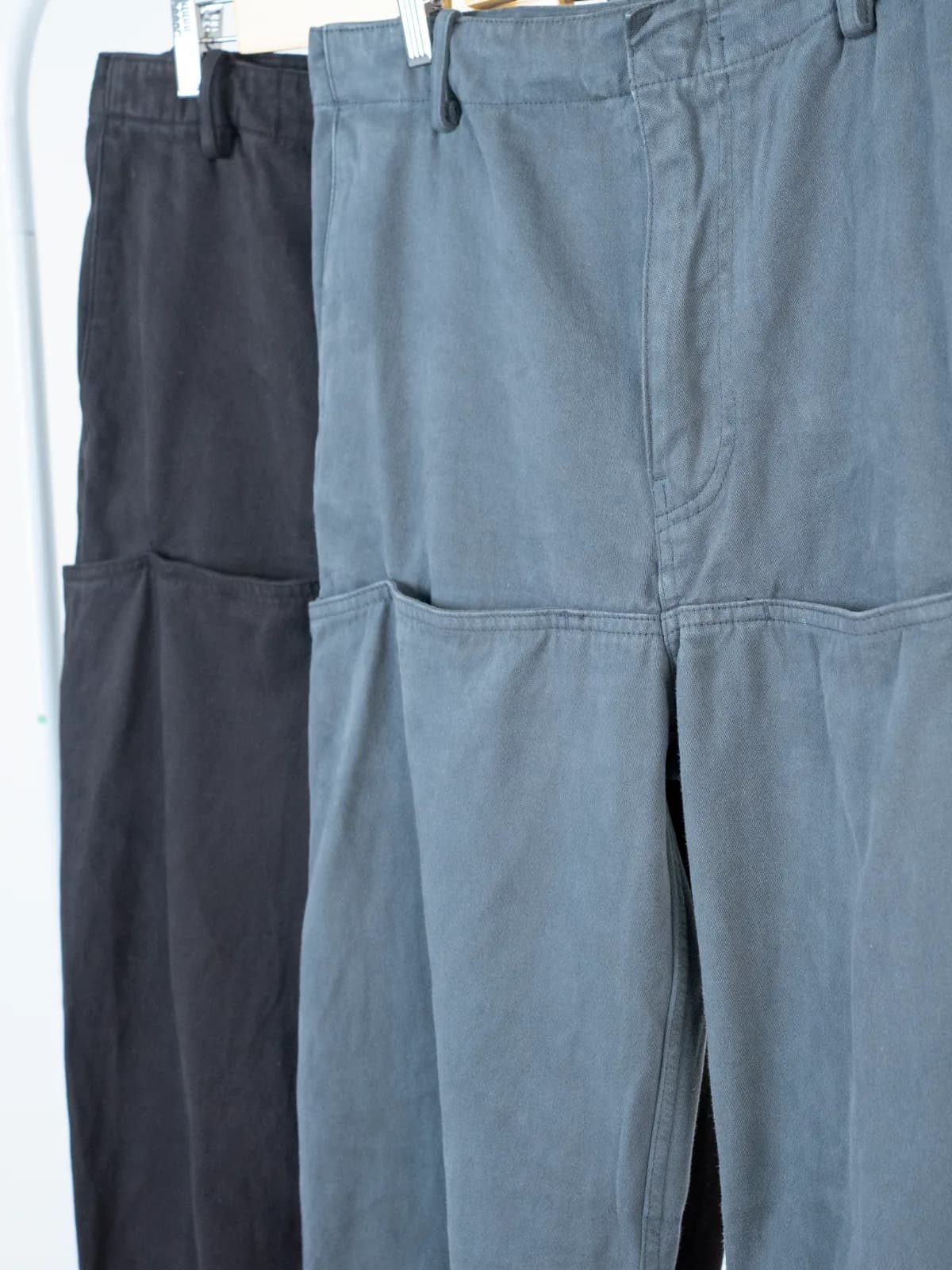 Celana jogger GAP x YZY oversized 2