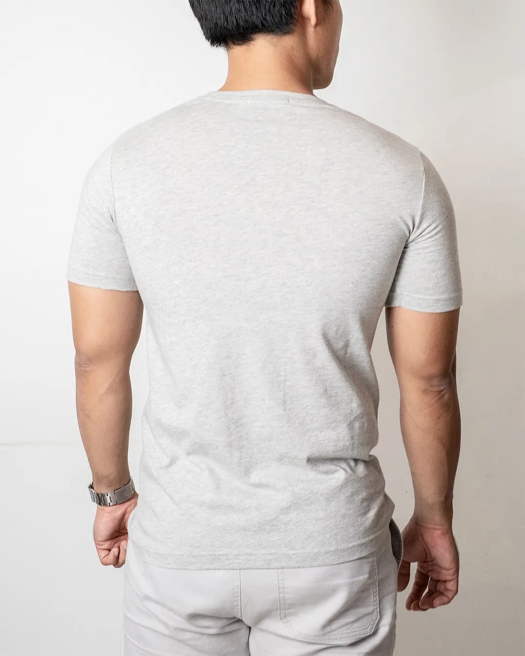 Kaos CMT HP Left logo gray 2