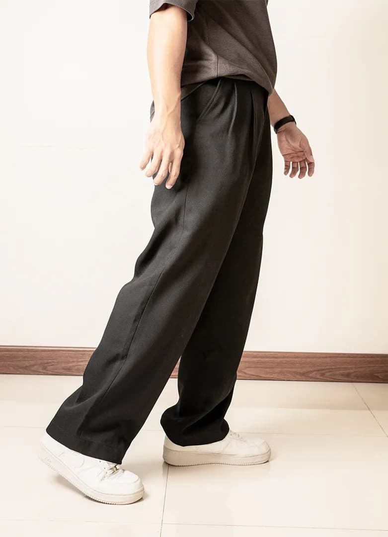Celana panjang baggy GU Black 2