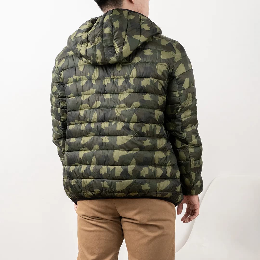 Jaket puffer Pull and Bear 3